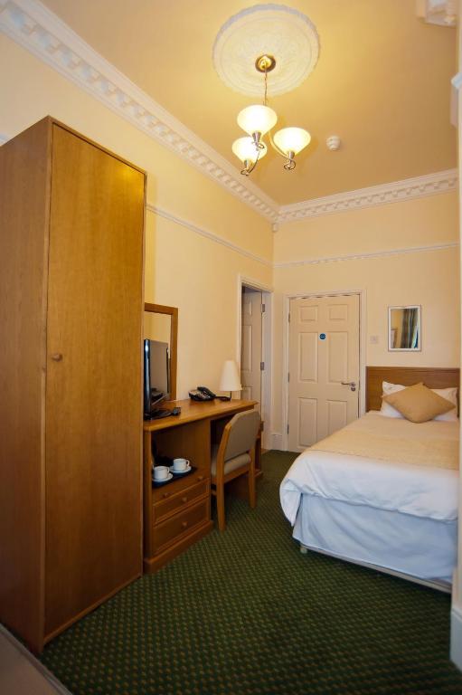 A Park View Hotel Вулвергемптон Стая снимка