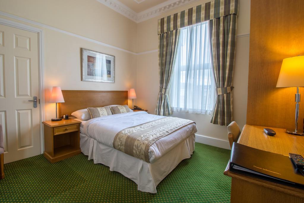 A Park View Hotel Вулвергемптон Екстериор снимка