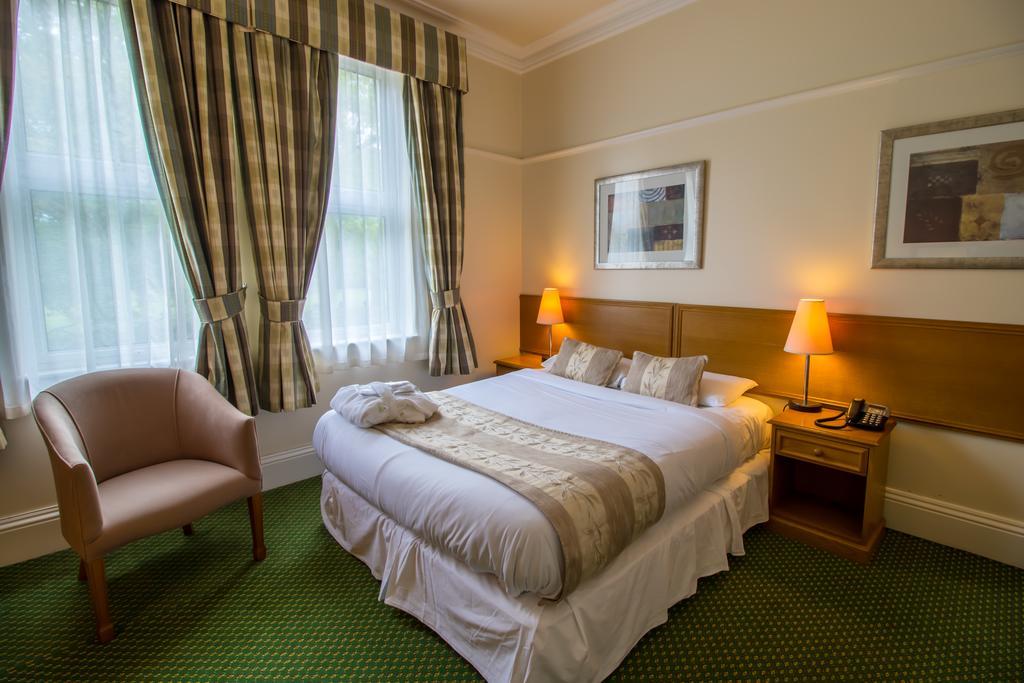 A Park View Hotel Вулвергемптон Екстериор снимка
