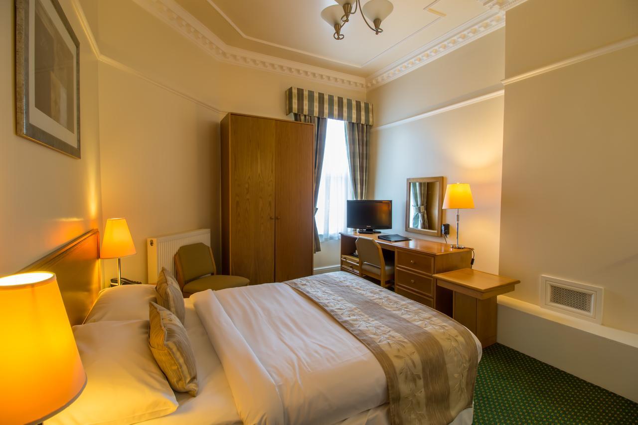 A Park View Hotel Вулвергемптон Екстериор снимка